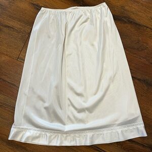 Vintage Sears Medium Waist 27-29 White Half Slip Lace Accent 24” Long Intimates